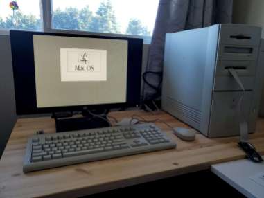 Power Mac 8600 First Boot